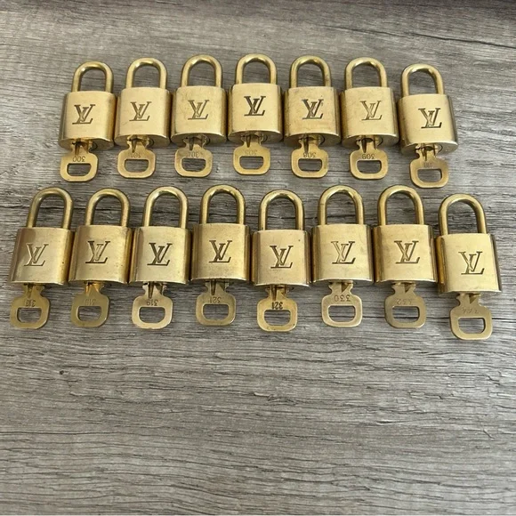 Authentic Louis Vuitton Lock and Key - Picture 1 of 2